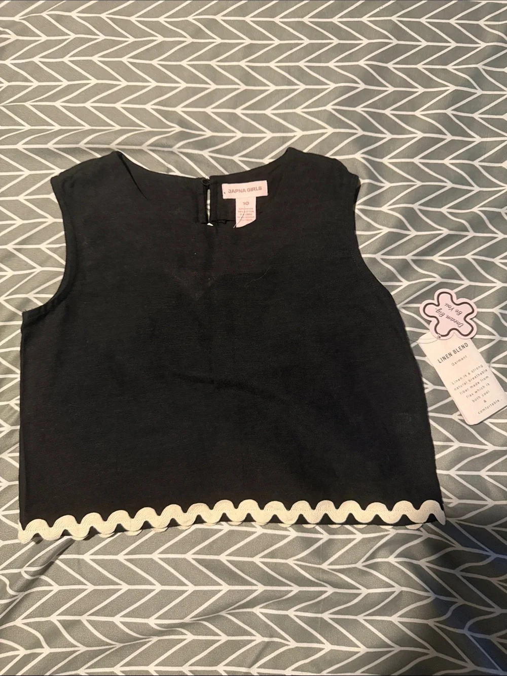 NWT Japna Girls Linen Black Two-Piece Shorts Set with Cream Trim